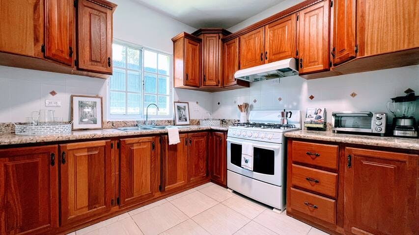 Enjoy our fully equipped kitchen perfect for preparing nourishing meals.