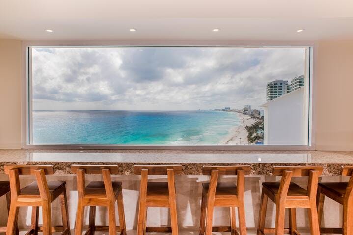 Your view of Cancun Beach while you dine.