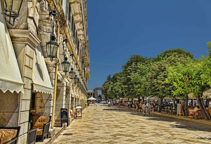 Mouragia Loft - Waterfront Old Corfu Town