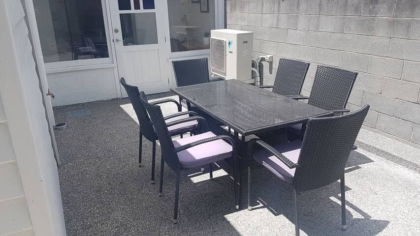 Flinders Cottage - Hobart