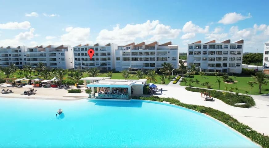 The Beach View, Pool Loungers, Downtown Punta Cana