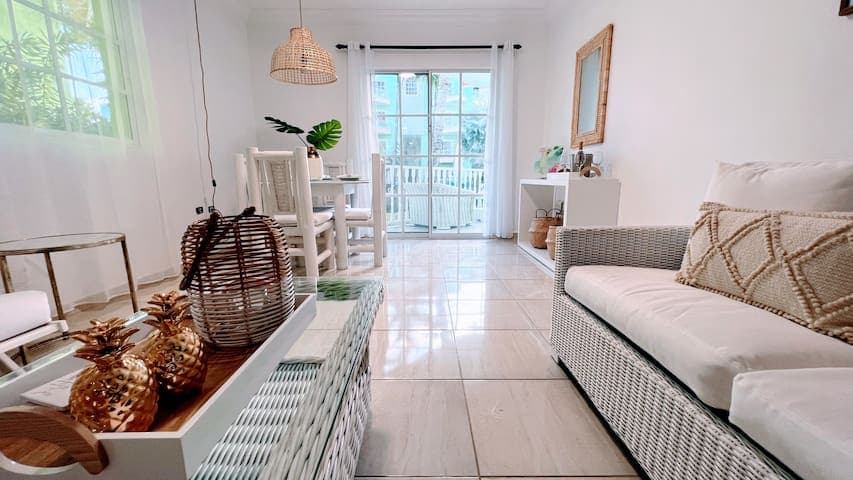 Sit together comfortably and share your favorite parts of your trip to the Punta Cana region of the Dominican Republic.