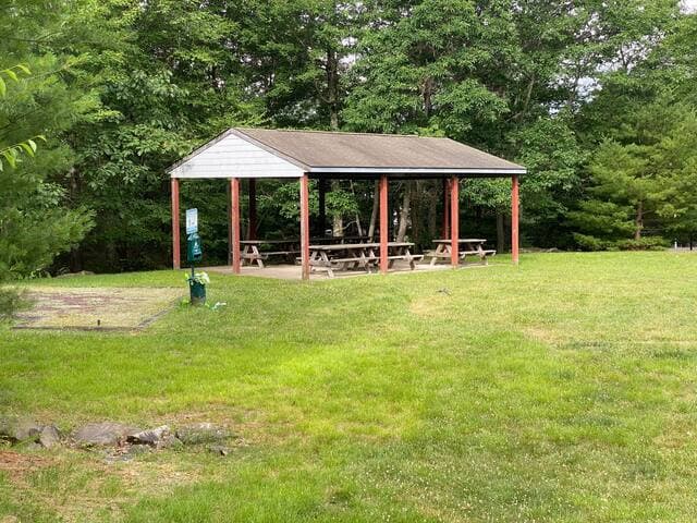 Pocono Retreat -1 Mile to Lake and Skiing!