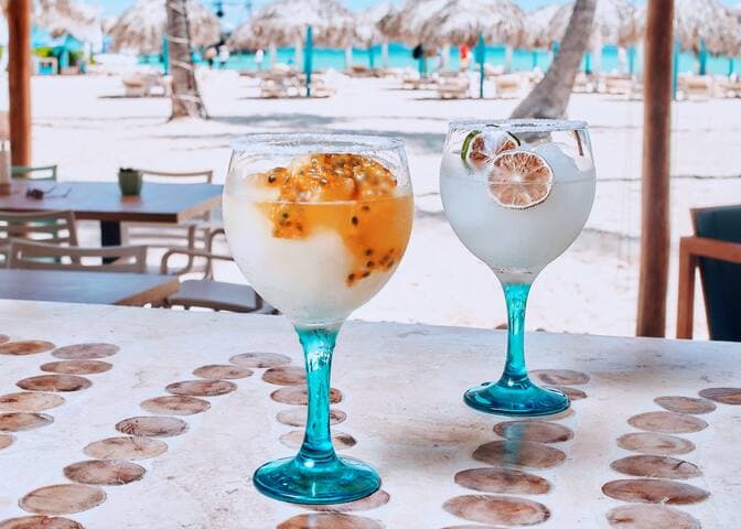 Passion fruit piΓ±a colada or classic?
Send us a message and tell us which one you'd choose.