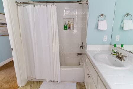 Full bathroom, for master bedroom on first floor.