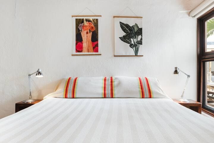 Casa Yaka Courtyard Villa w/pool Near the beach!