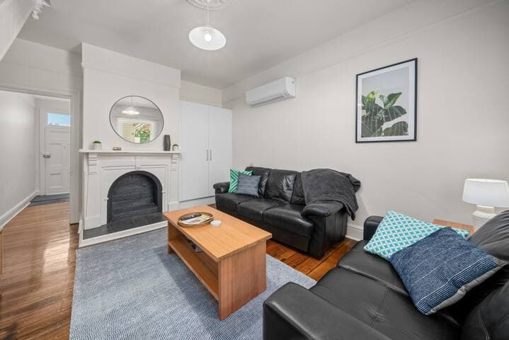 Vintage Terrace - Hobart