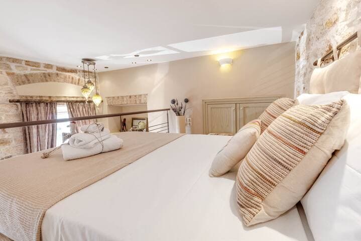 Mouragia Loft - Waterfront Old Corfu Town