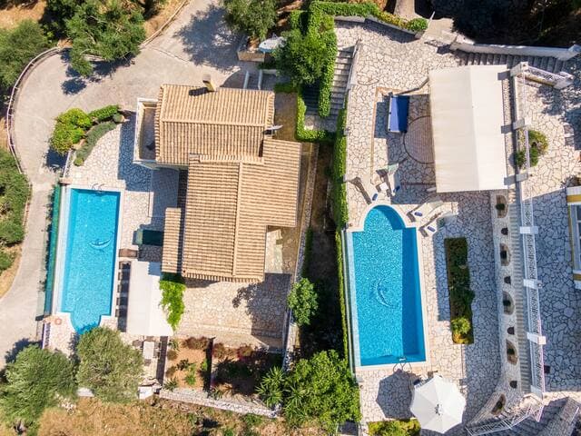 Agios Stefanos Bay - Villa Dimitris