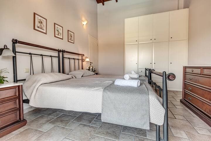 Agios Stefanos Bay - Villa Dimitris