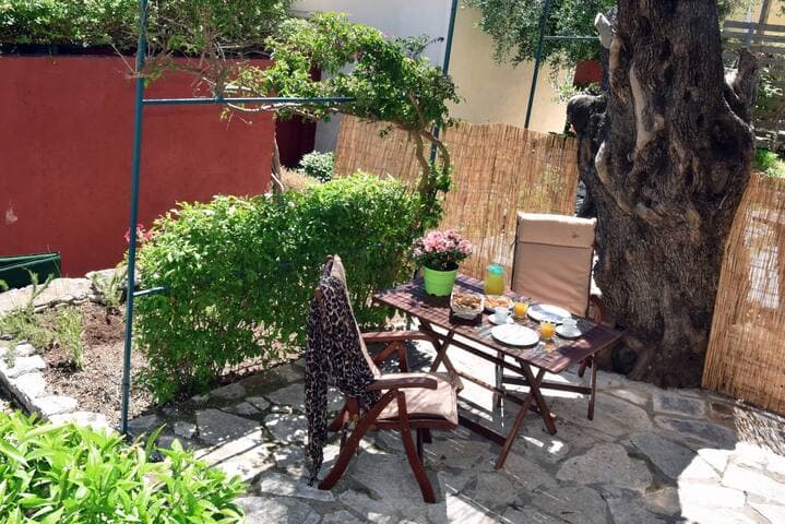 Barbati Beach House - 714 - Garden View Apartment