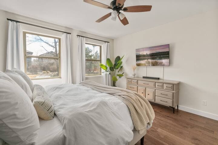 Enjoy the 55-inch TV with a sound bar and Roku in this comfortable bed.