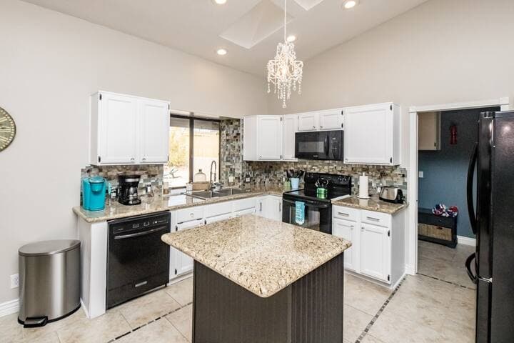 Family Lake Havasu Hideaway