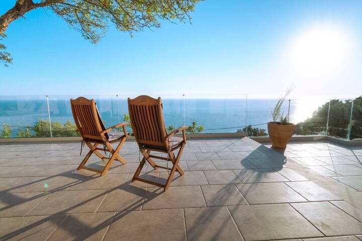 Ocean View Luxury Villa Ethra