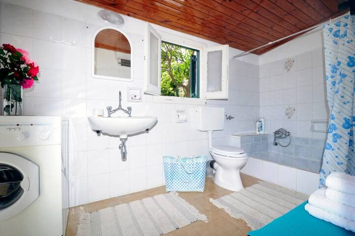 Traditional Cottage on the hillside of Antiperni