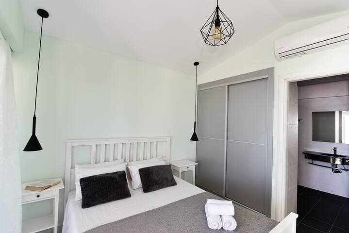 Corfu Ocean View Villa Damian