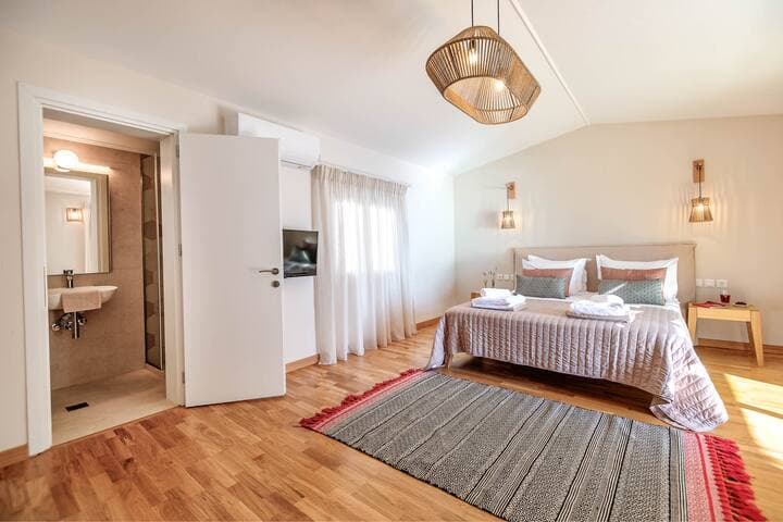 Ocean View Luxury Villa Ethra