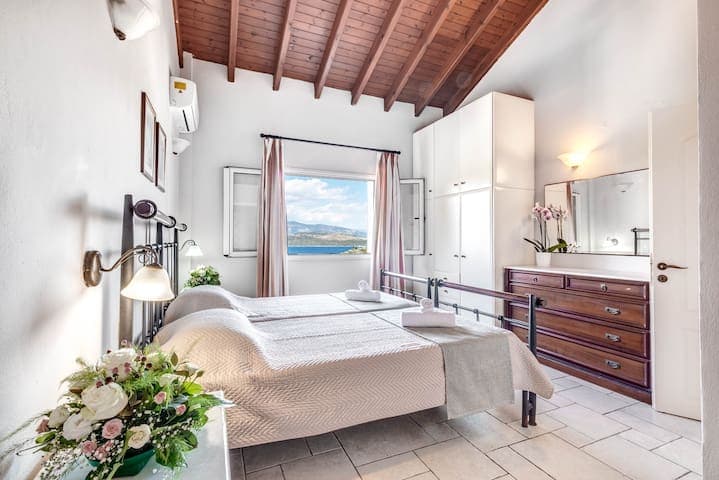 Agios Stefanos Bay - Villa Maria