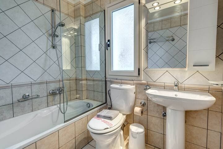 Agios Stefanos Bay - Villa Maria