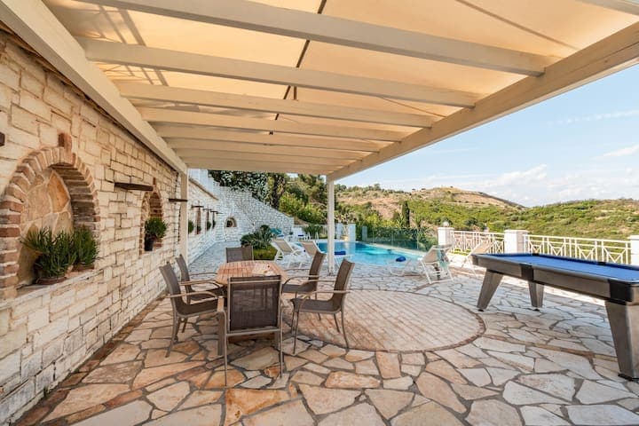 Agios Stefanos Bay - Villa Maria