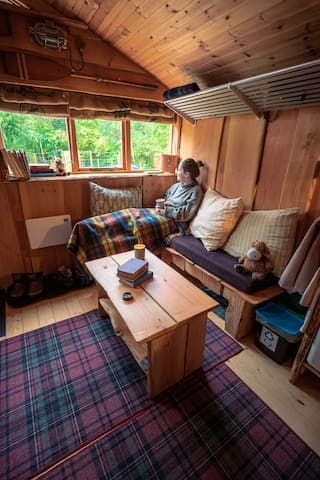 Relaxing in Keppoch Bothy