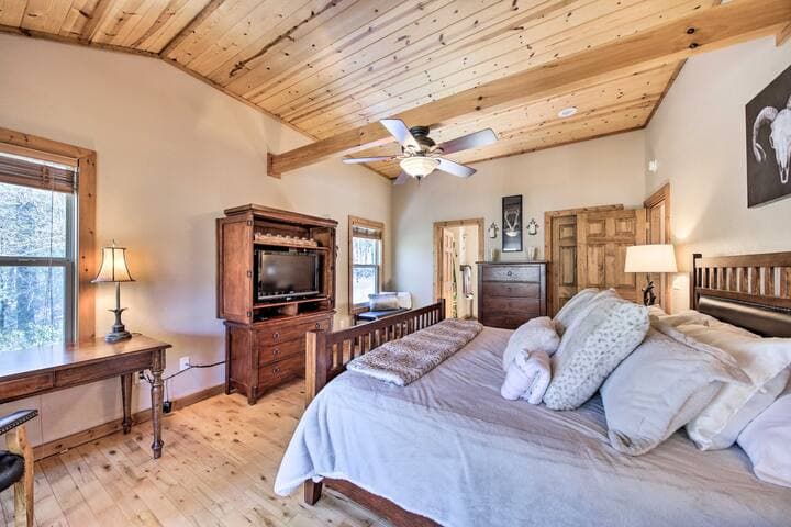 Bedroom 2 | En-Suite Bathroom