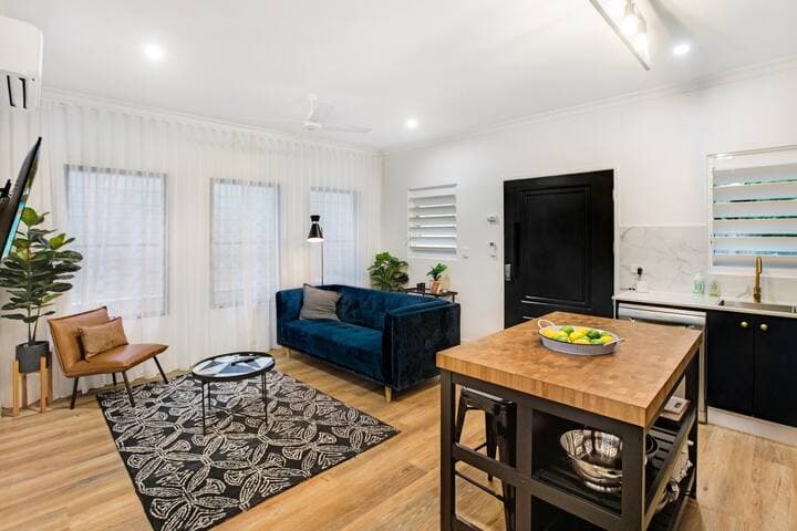 Stunning living area- we can set up a single rollaway bed in this area when required