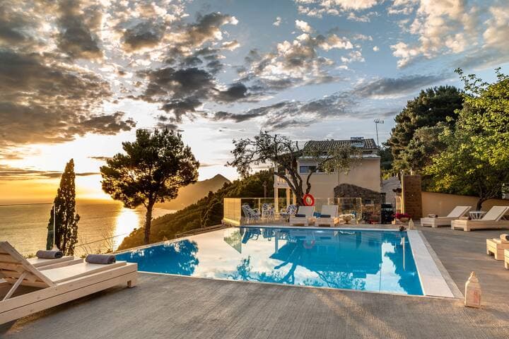 Ocean View Luxury Villa Nefeli