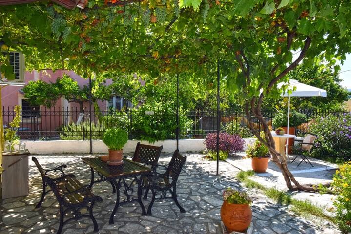 Traditional Cottage on the hillside of Antiperni