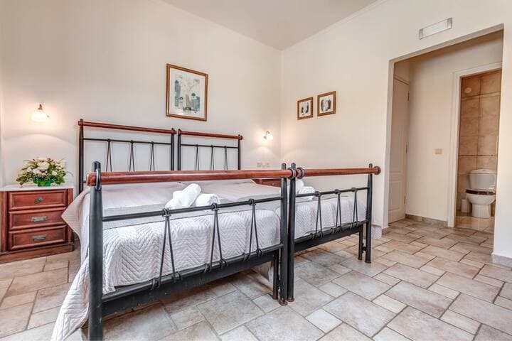 Agios Stefanos Bay - Villa Anna