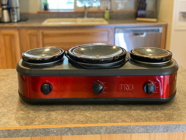 Riverfront,Hot Tub,Cali King, Canoe, Paddle Boards