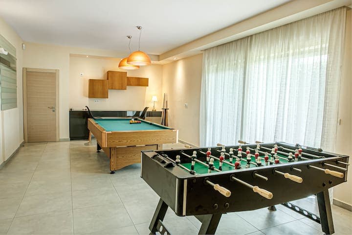 Luxury Villa Helanes