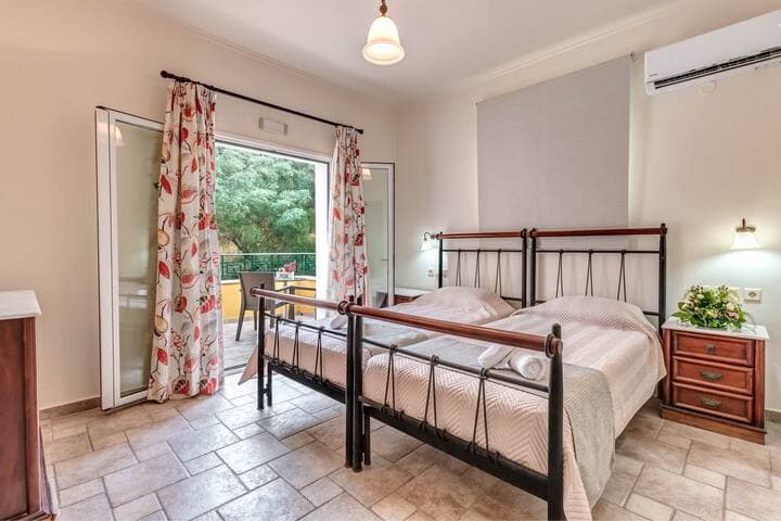 Agios Stefanos Bay - Villa Anna