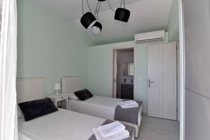 Corfu Sea View Villa Leo