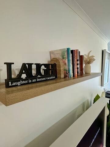 Palm Studio Villa - Books