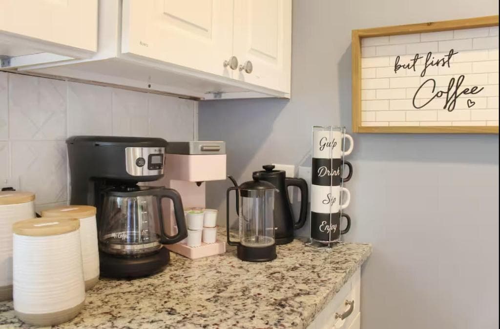 Game Room - 100 inch projector - By Marsh