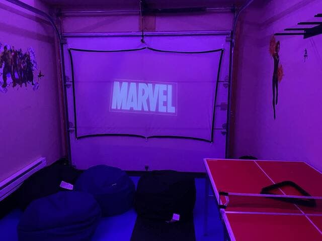 Pocono Retreat -1 Mile to Lake and Skiing!