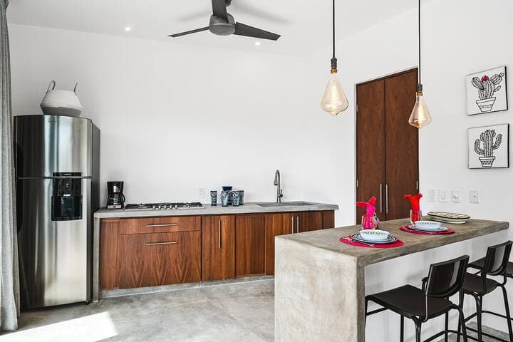 Luxe Penthouse; 2 Pools, Ocean Views at Casa Yaka